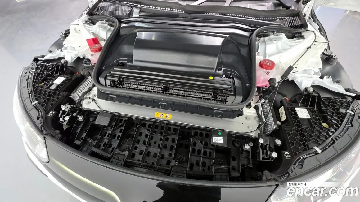 Mercedes-Benz EQE 2023 из KR, фото 9