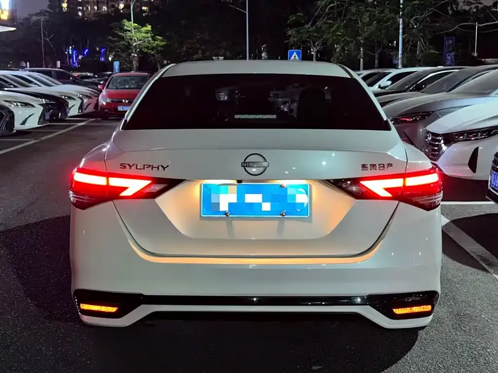 Nissan Sylphy 2023 из CN, фото 6