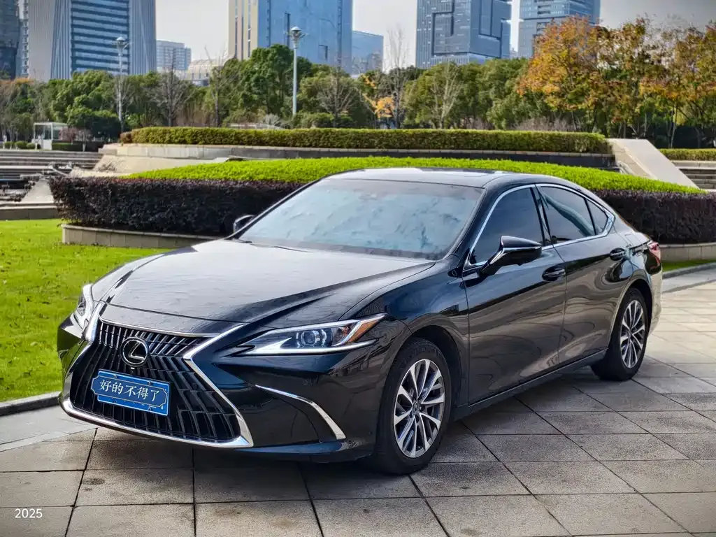 Lexus ES 2024 из CN, фото 1