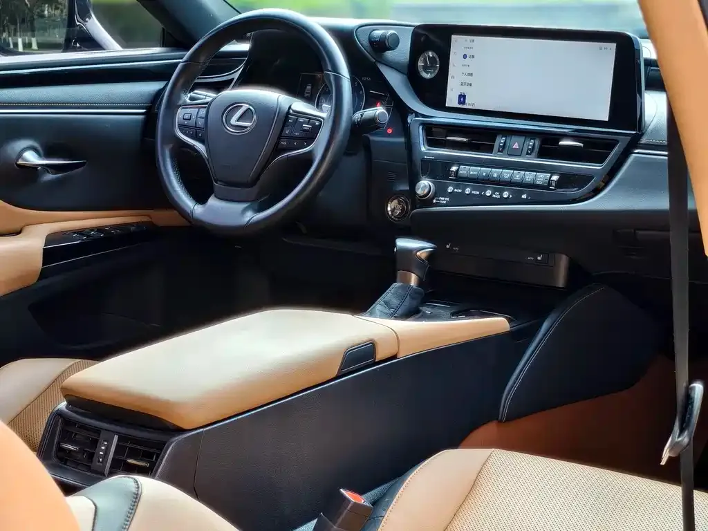 Lexus ES 2024 из CN, фото 4