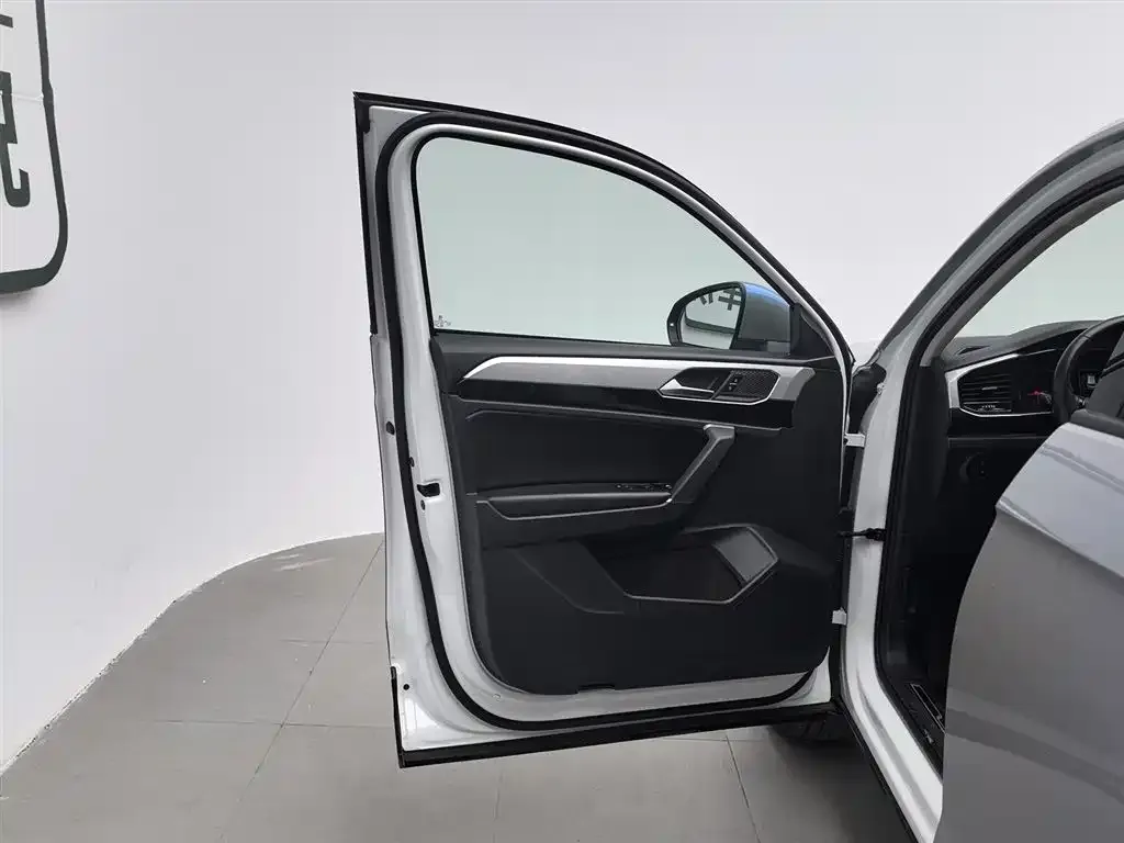Volkswagen Tayron 2021 из CN, фото 5