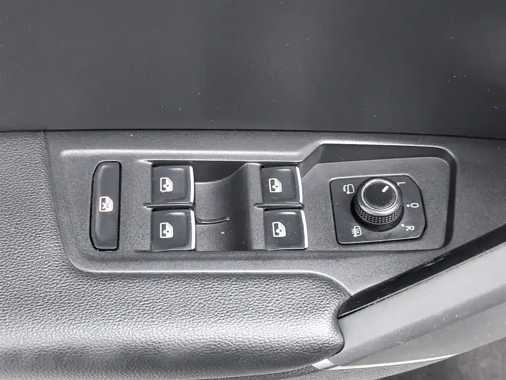 Volkswagen Tayron 2021 из CN, фото 10