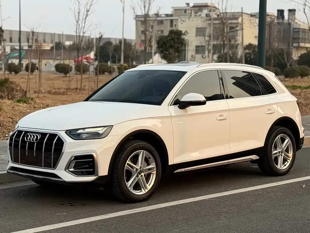 Audi Q5L 2024 из CN, фото 1