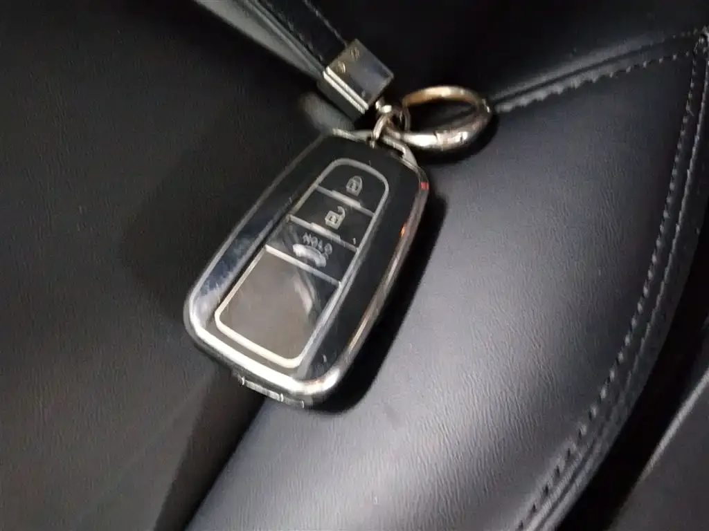 Toyota Levin 2023 из CN, фото 4
