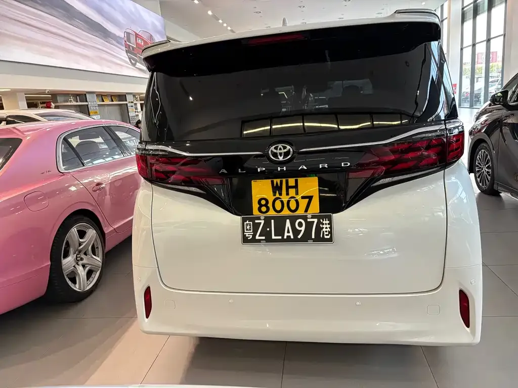 Toyota Alphard 2025 из CN, фото 3