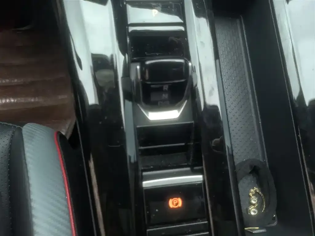 Volkswagen Lamando 2023 из CN, фото 6