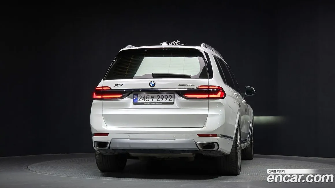 BMW X7 — фото 4