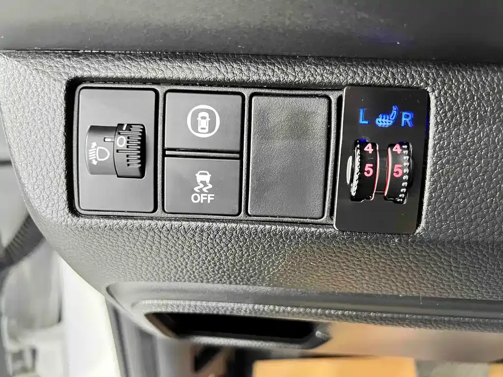 Honda Vezel 2023 из CN, фото 8