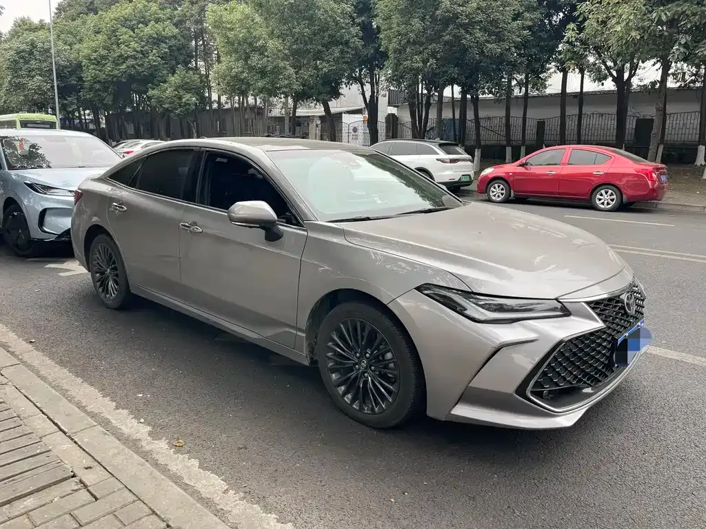 Toyota Avalon 2023 из CN, фото 8