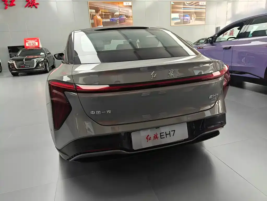 Hongqi EH7 2024 из CN, фото 8