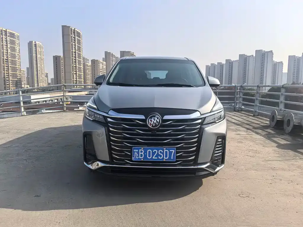Buick GL8 2023 из CN, фото 8