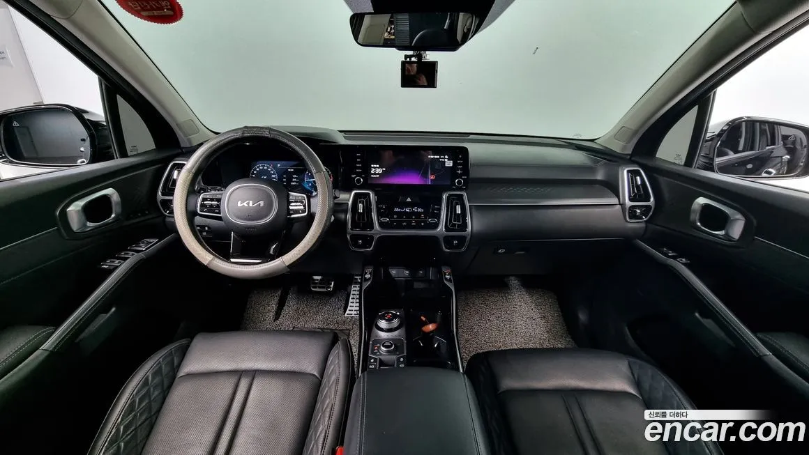 Kia Sorento — фото 7