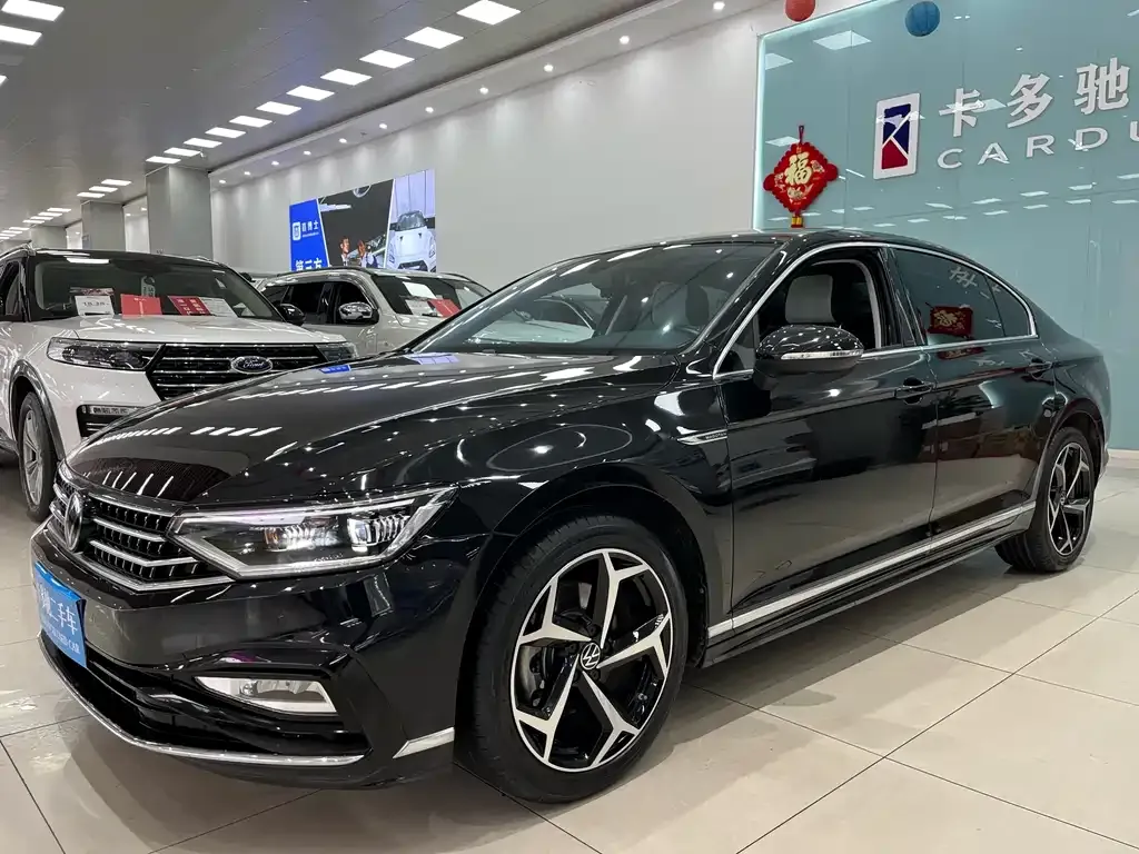 Volkswagen Magotan 2023 из CN, фото 5