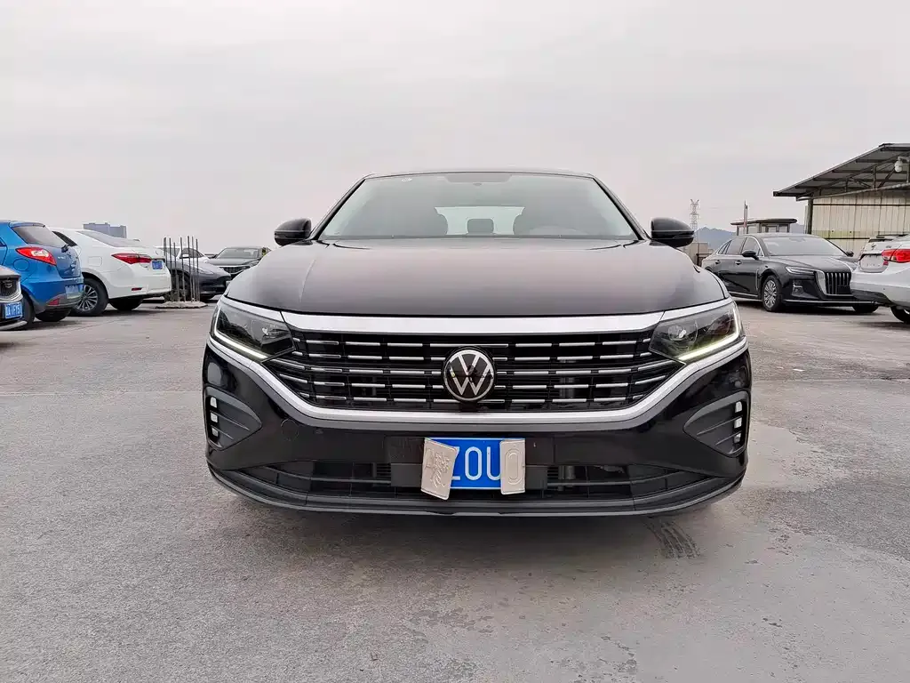 Volkswagen Passat — фото 2