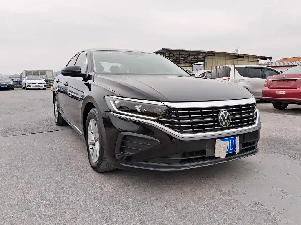 Volkswagen Passat — фото 3