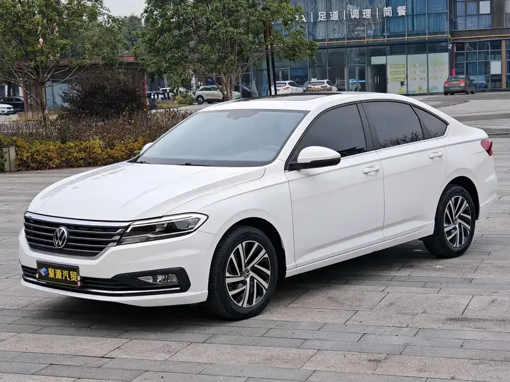 Volkswagen Lavida 2022 из CN, фото 1