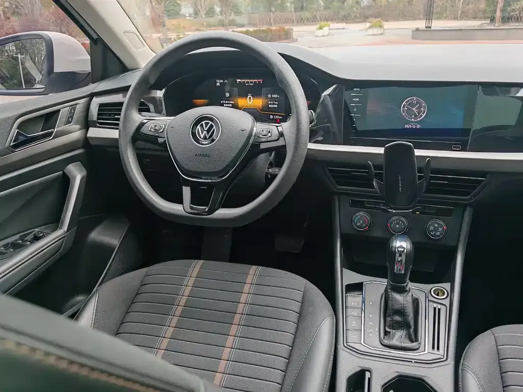 Volkswagen Lavida 2022 из CN, фото 8