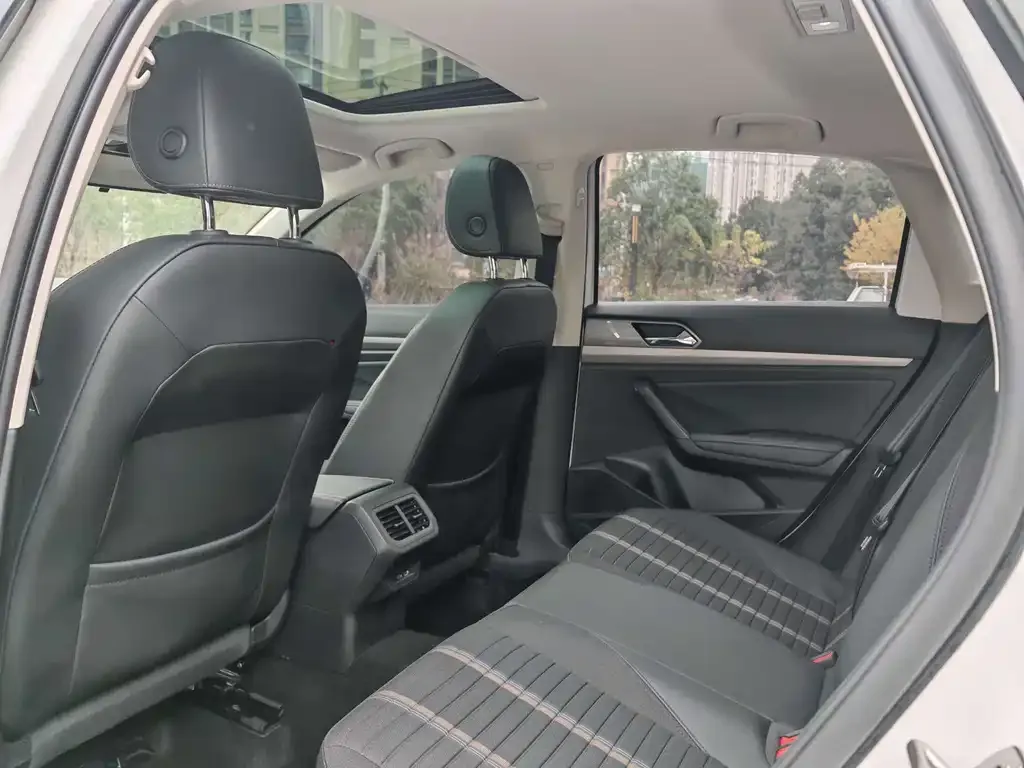 Volkswagen Lavida 2022 из CN, фото 9