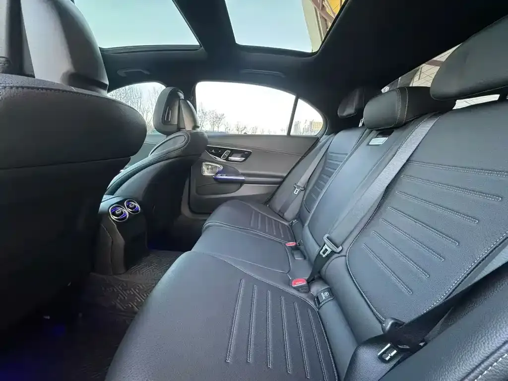 Mercedes-Benz C-Class 2023 из CN, фото 5