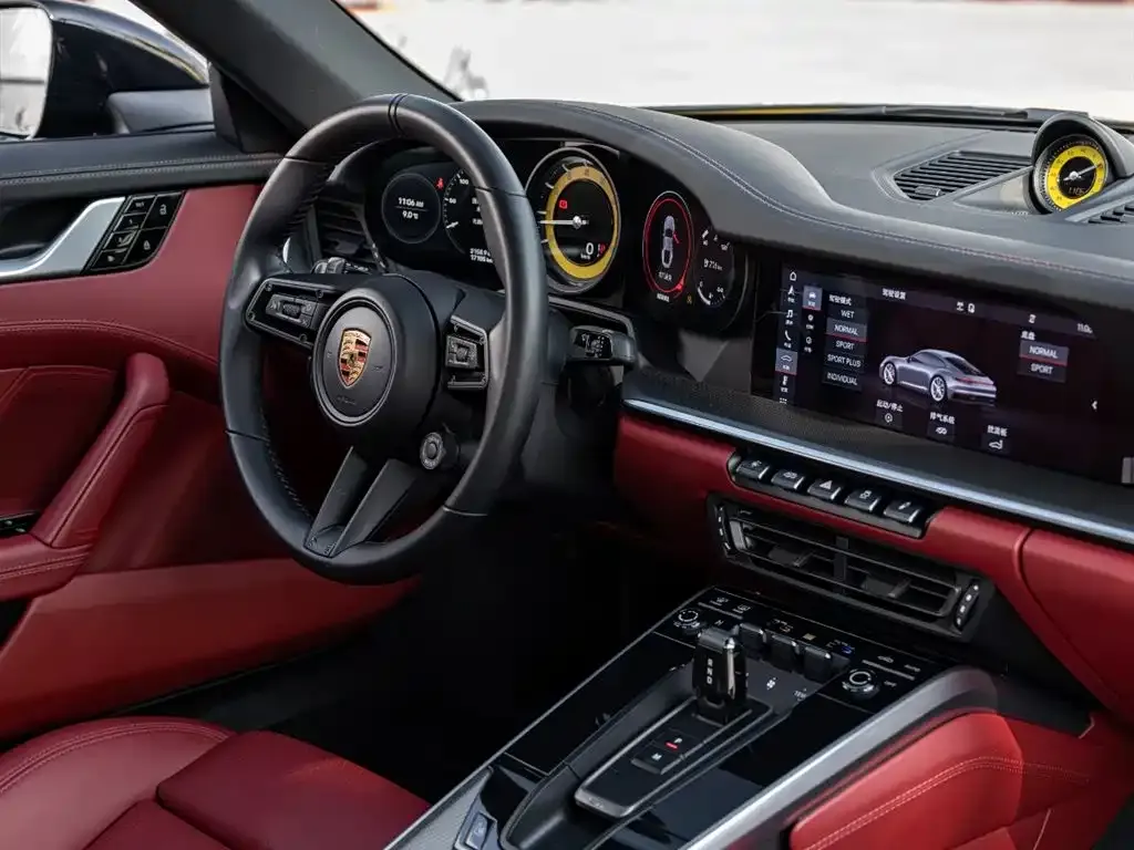 Porsche 911 2021 из CN, фото 9