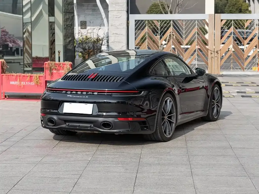 Porsche 911 2021 из CN, фото 8