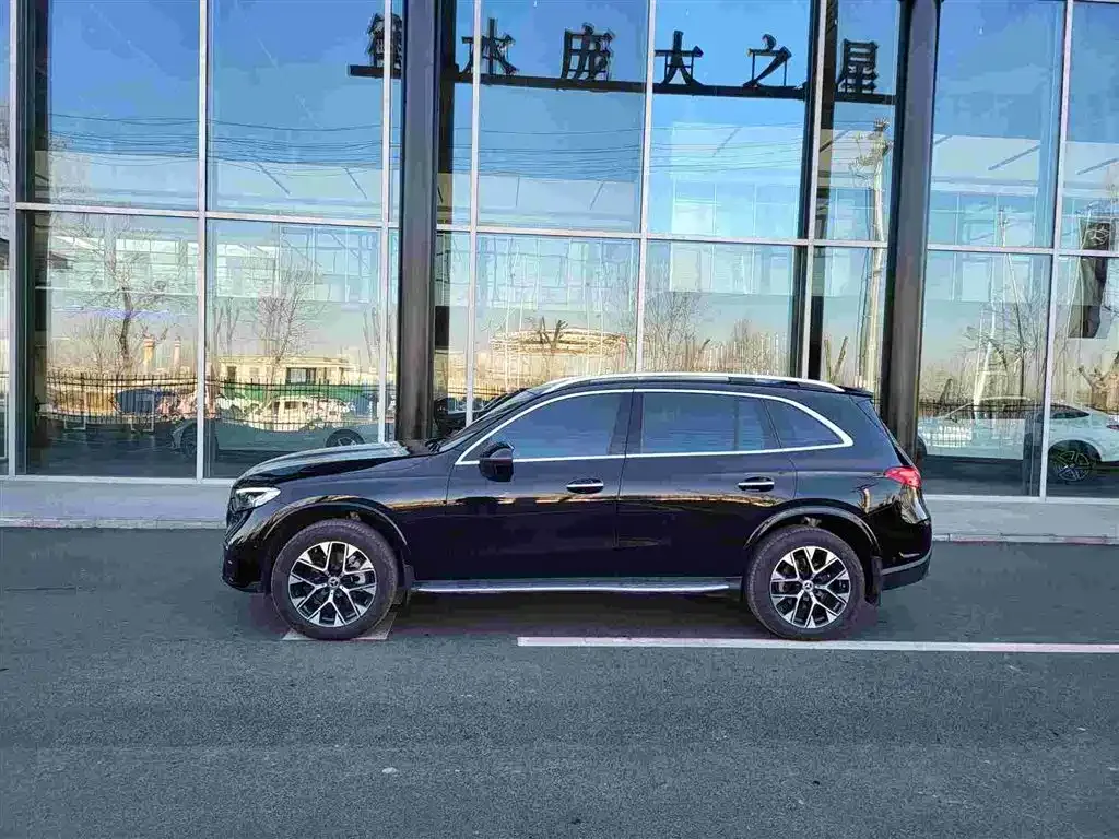 Mercedes-Benz GLC 2023 из CN, фото 9