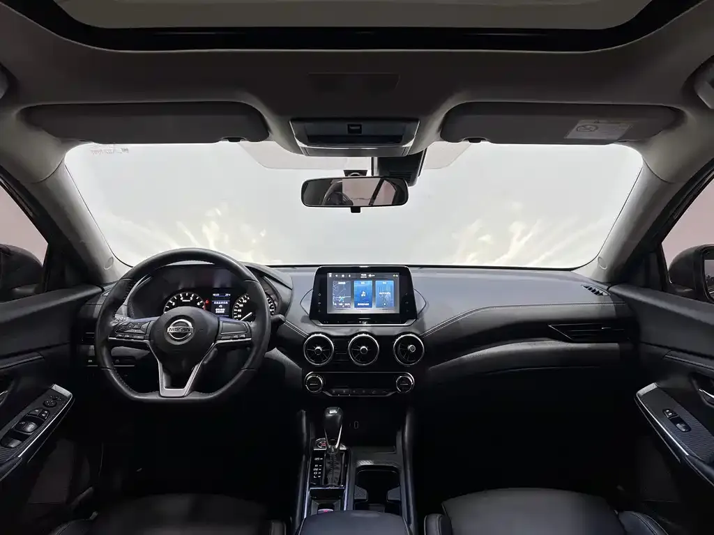 Nissan Sylphy 2022 из CN, фото 2