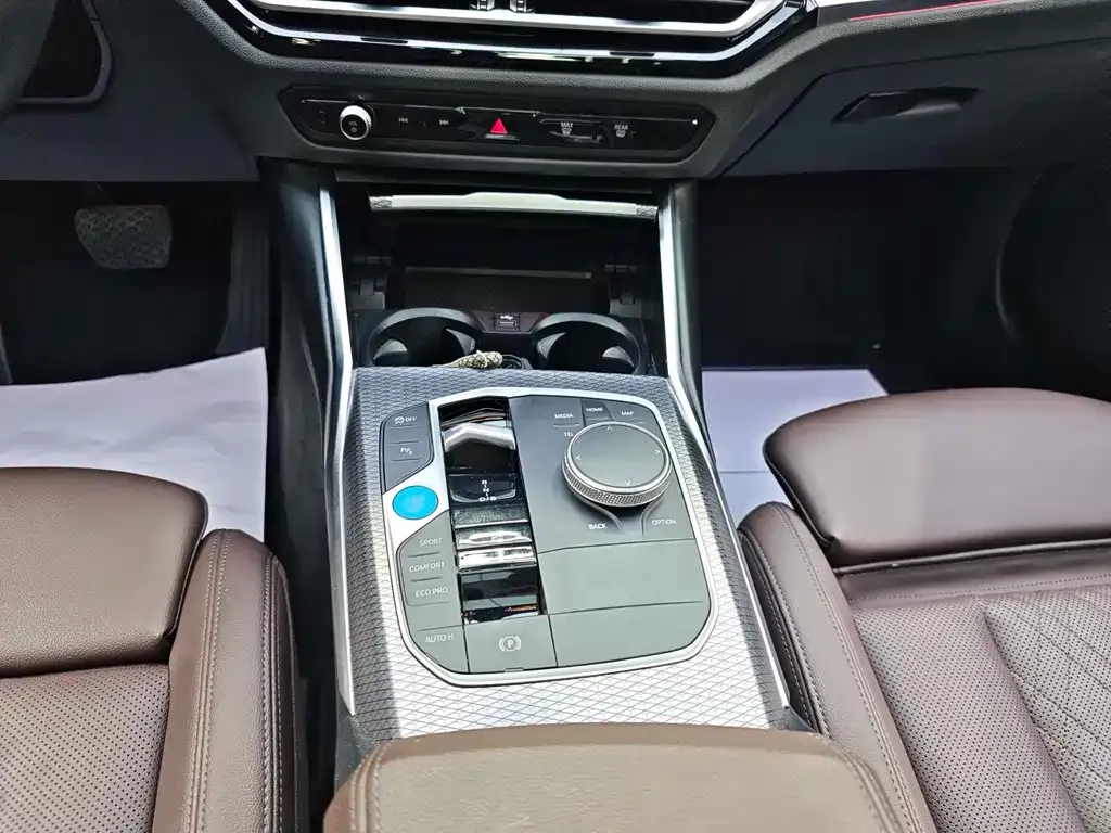 BMW i3 2022 из CN, фото 8