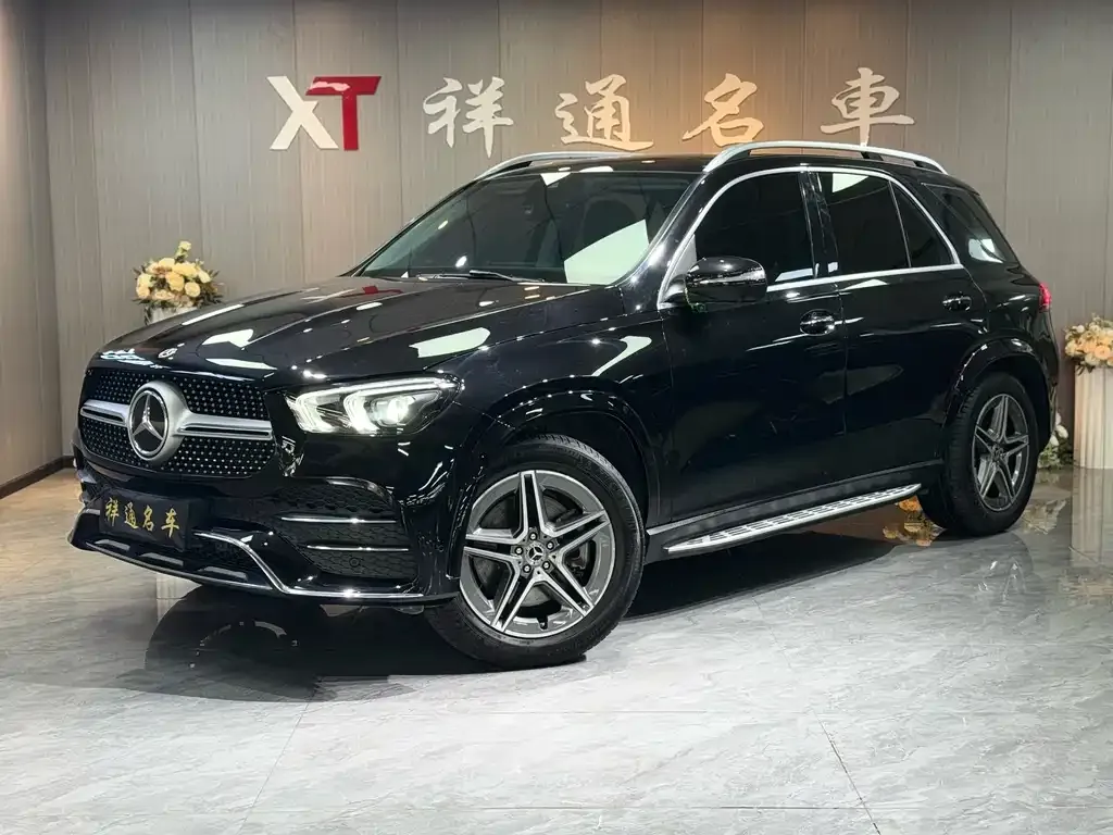 Mercedes-Benz GLE — фото 1