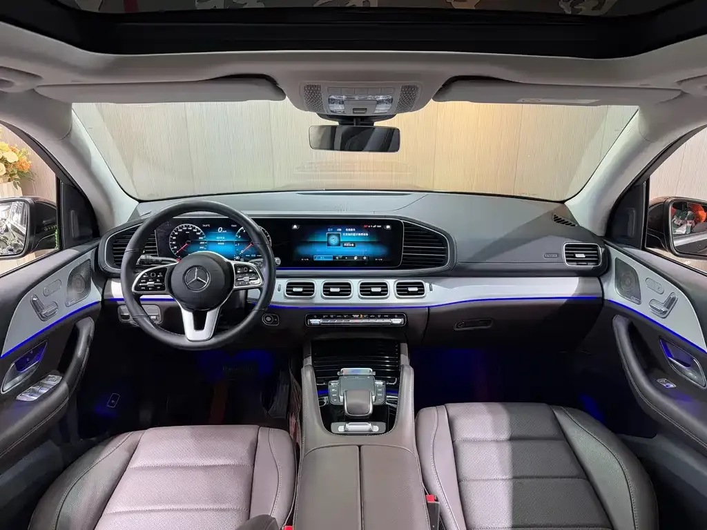 Mercedes-Benz GLE — фото 10
