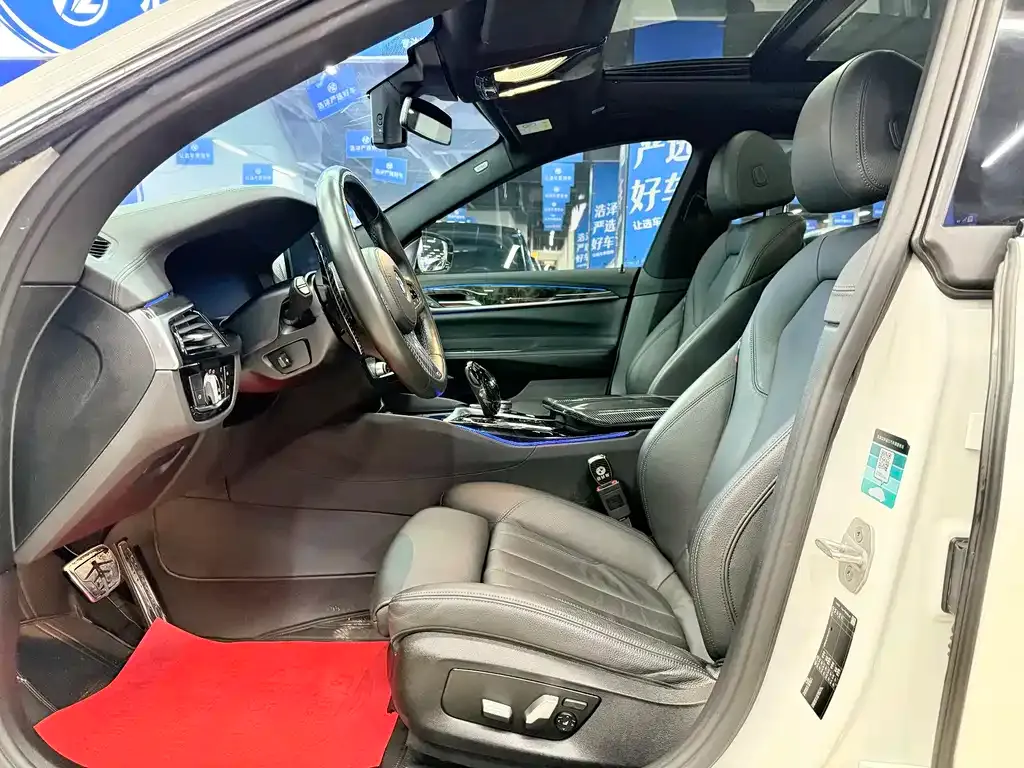 BMW 6 Series GT 2021 из CN, фото 3