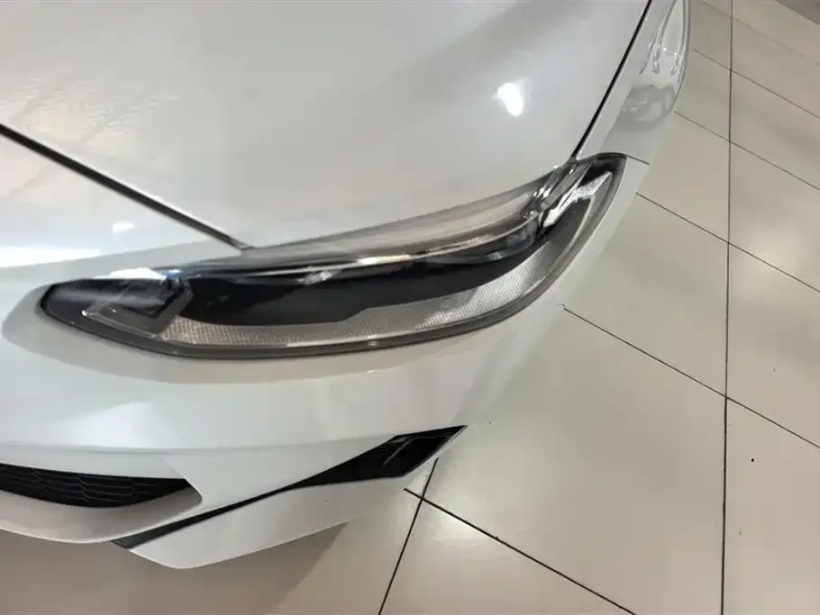 BMW 1 Series 2023 из CN, фото 4
