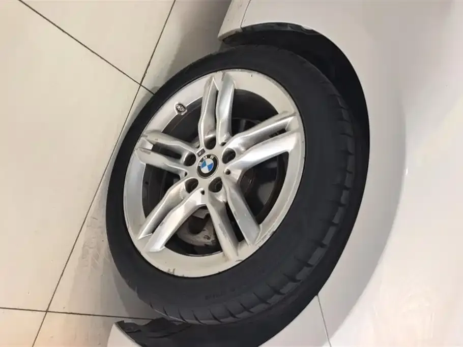 BMW 1 Series 2023 из CN, фото 5