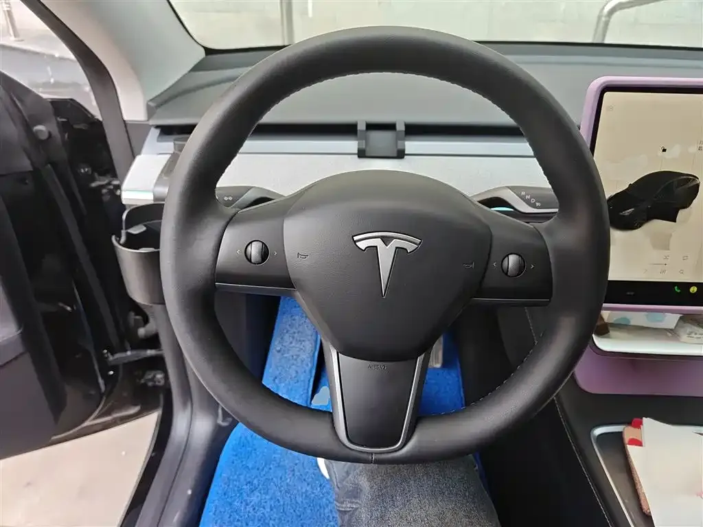 Tesla Model Y 2024 из CN, фото 9
