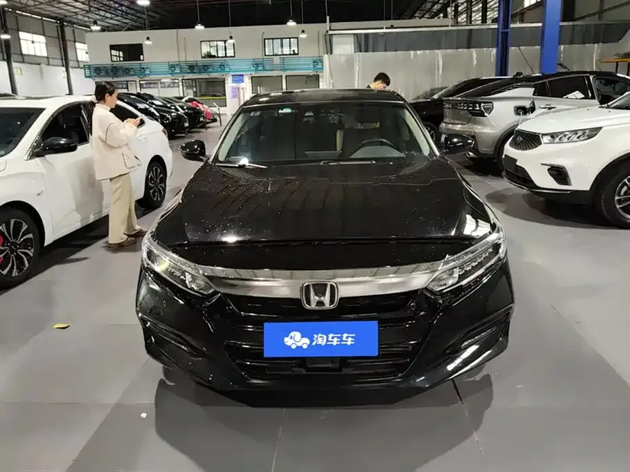 Honda Accord 2021 из CN, фото 2