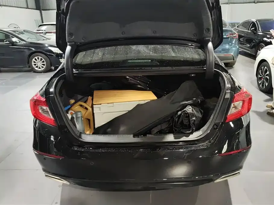 Honda Accord 2021 из CN, фото 4