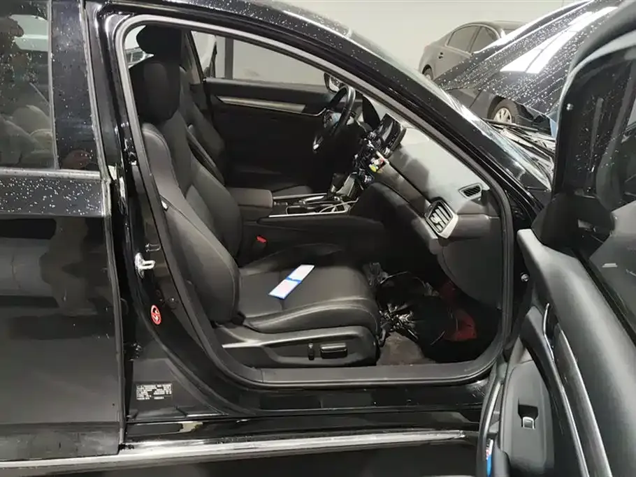 Honda Accord 2021 из CN, фото 8
