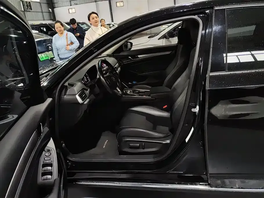 Honda Accord 2021 из CN, фото 9