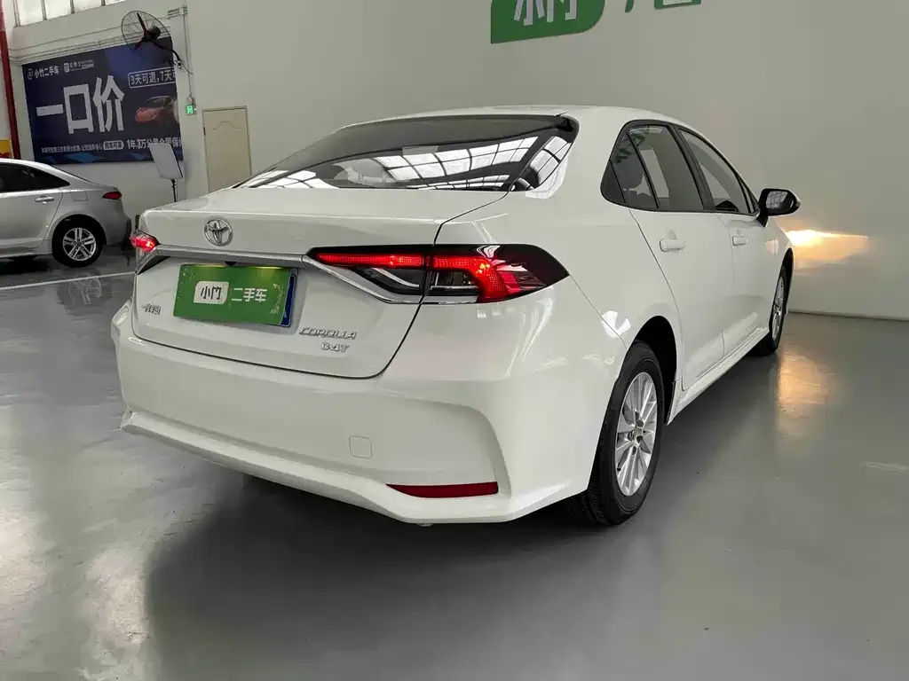 Toyota Corolla 2022 из CN, фото 5
