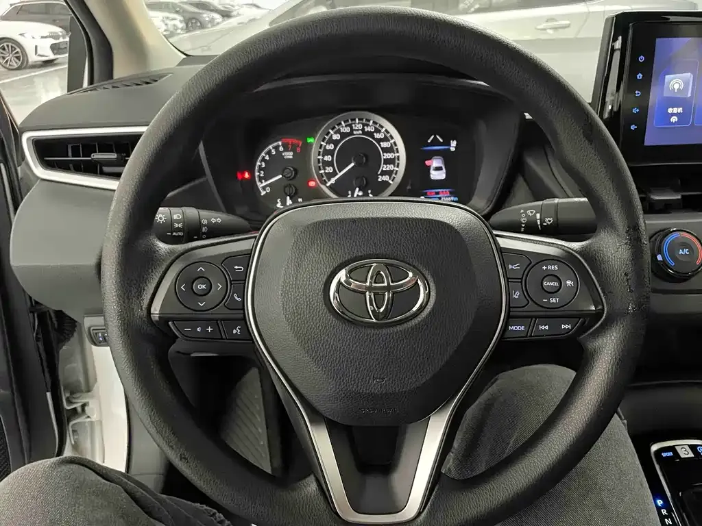 Toyota Corolla 2022 из CN, фото 8