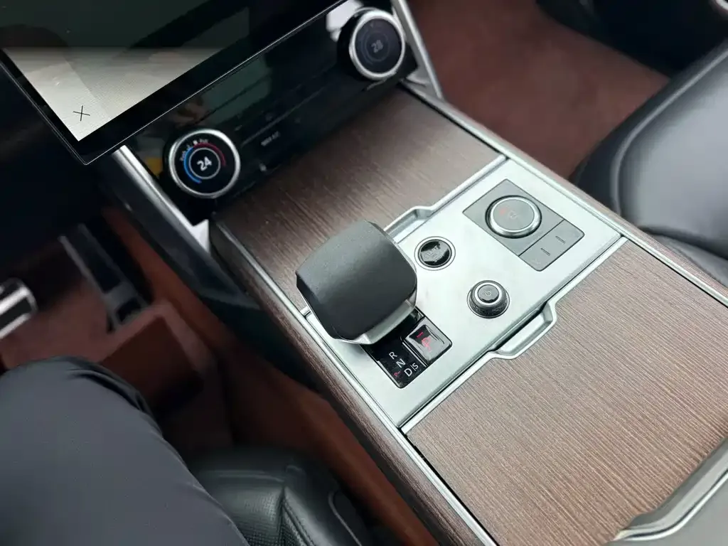 Land Rover Range Rover 2023 из CN, фото 2