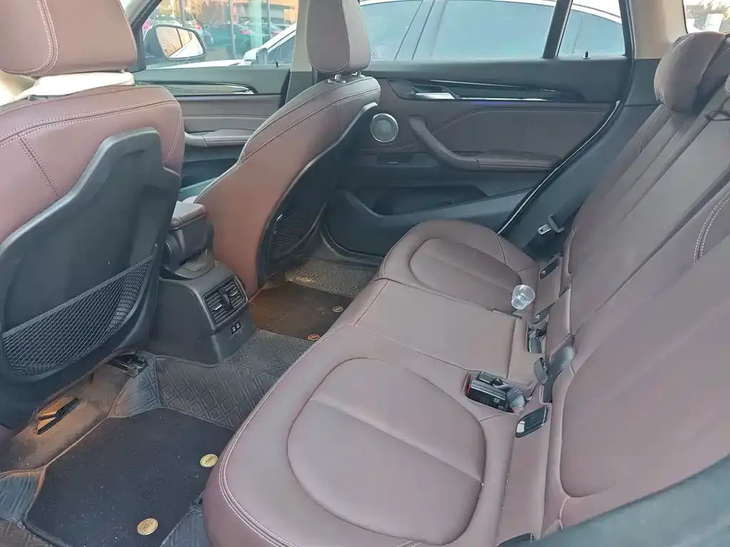 BMW X1 2021 из CN, фото 9