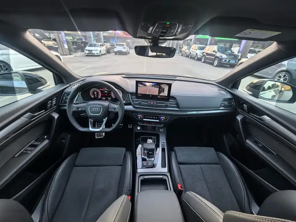 Audi Q5L Sportback 2025 из CN, фото 10