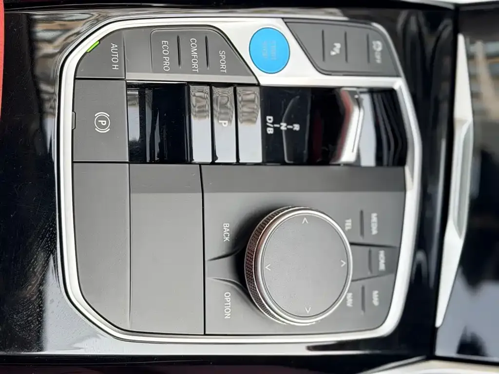 BMW i3 2024 из CN, фото 2