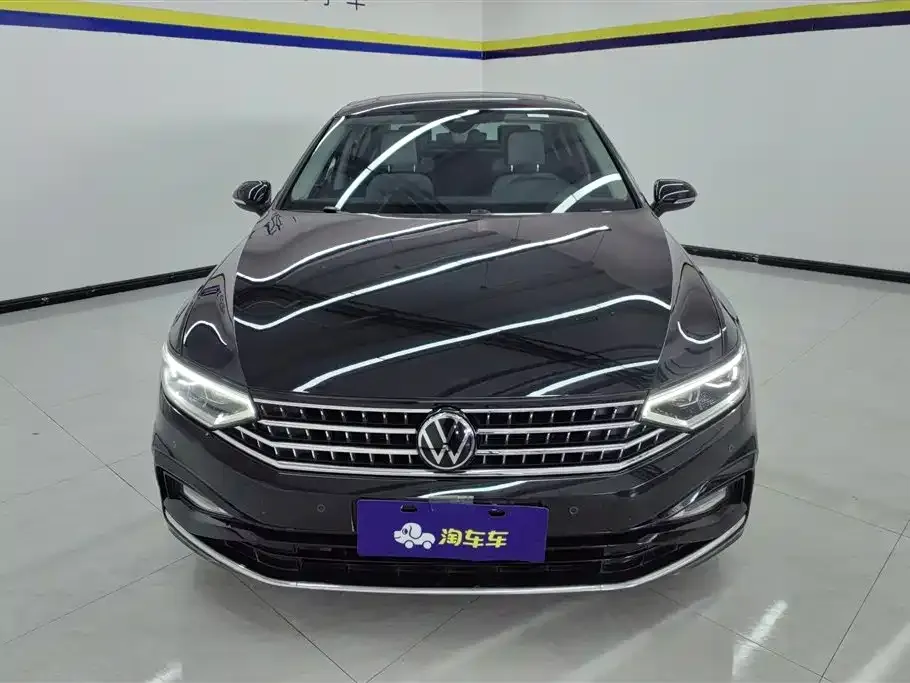 Volkswagen Magotan 2023 из CN, фото 2
