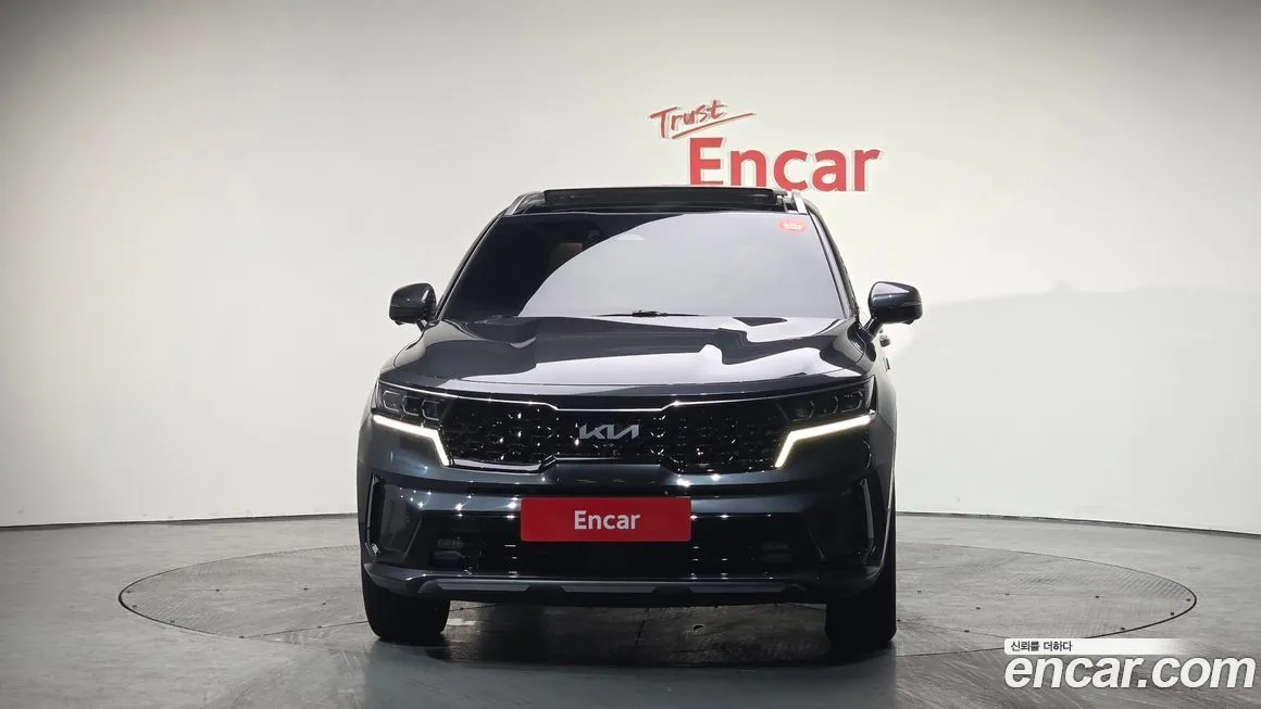 Kia Sorento — фото 5