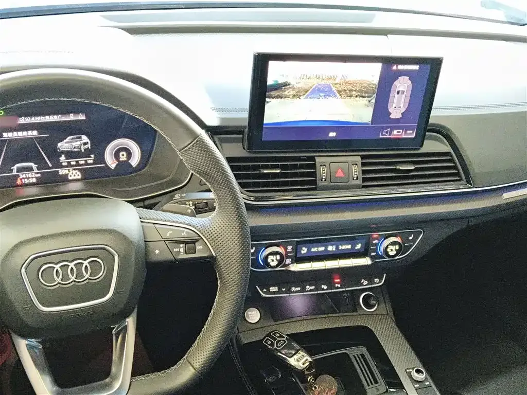 Audi Q5L 2021 из CN, фото 4
