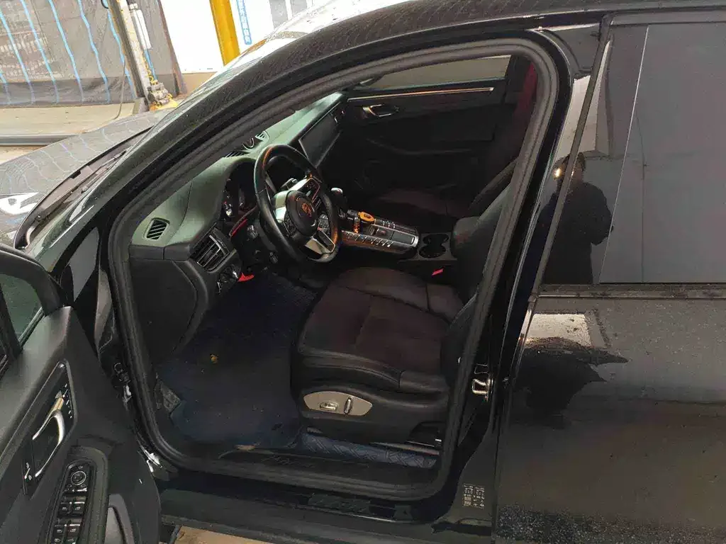 Porsche Macan 2022 из CN, фото 4