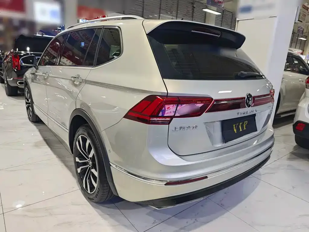 Volkswagen Tiguan L 2021 из CN, фото 6