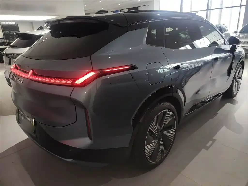 Lynk & Co 08 EM-P 2024 из CN, фото 3